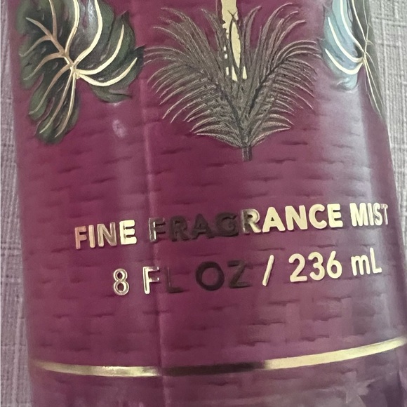 BATH & BODYWORKS Tropical Pink Pineapple Sunrise Fragrance Mist
8 oz NWT - Picture 4 of 9